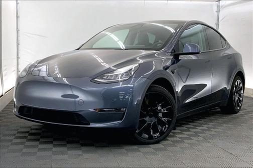 2022 Tesla Model Y Long Range
