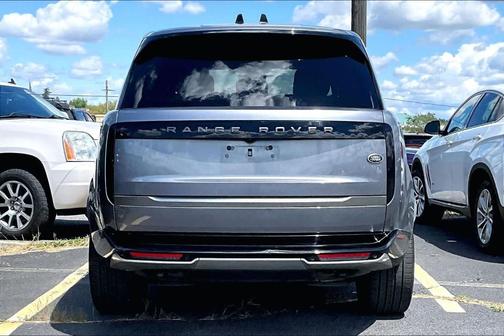 Eiger Grey 2023 Land Rover Range Rover P530 SE