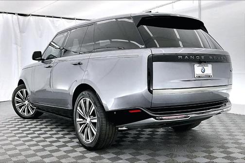 Eiger Grey 2023 Land Rover Range Rover P530 SE