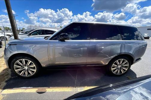 Eiger Grey 2023 Land Rover Range Rover P530 SE