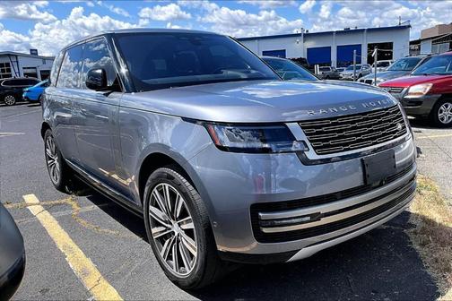 Eiger Grey 2023 Land Rover Range Rover P530 SE