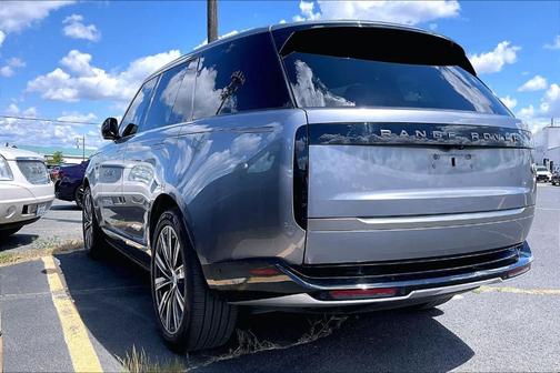 Eiger Grey 2023 Land Rover Range Rover P530 SE