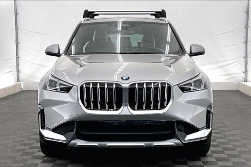 Space Silver 2026 BMW X1 xDrive28i