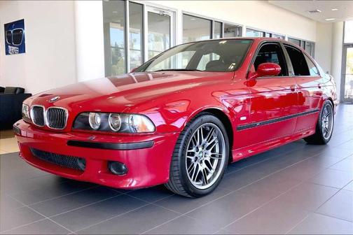 2001 BMW M5