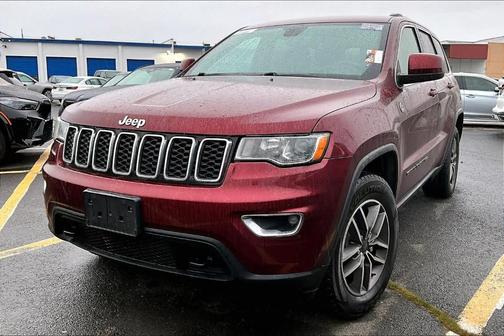 2020 Jeep Grand Cherokee Laredo