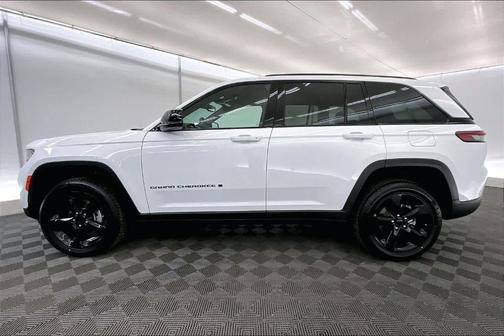 2023 Jeep Grand Cherokee Altitude