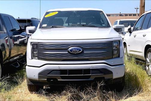 2023 Ford F-150 Lightning LARIAT