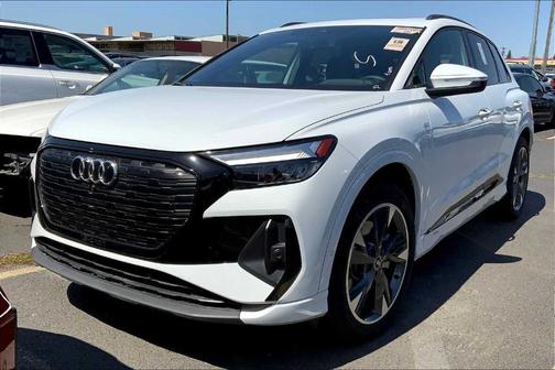 2024 Audi Q4 e-tron 55 quattro Premium