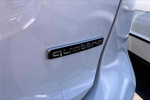 2024 Audi Q4 e-tron 55 quattro Premium