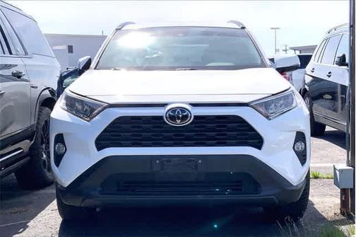 2019 Toyota RAV4 XLE Premium