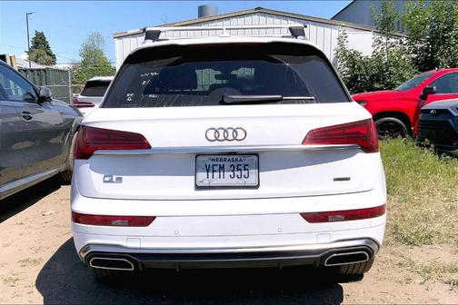 2023 Audi Q5 45 S line Premium Plus