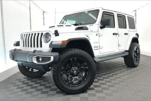 Bright White 2020 Jeep Wrangler Unlimited Sahara