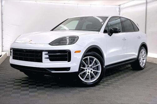 2024 Porsche Cayenne Base