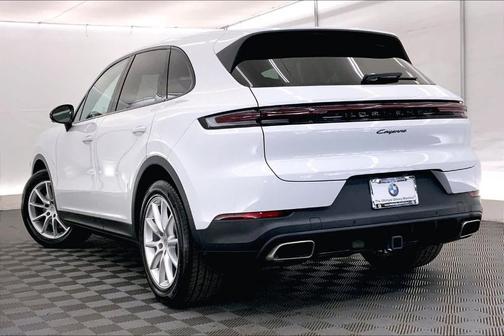 2024 Porsche Cayenne Base