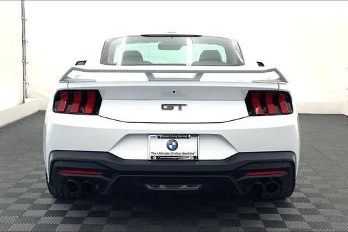 Oxford White 2025 Ford Mustang GT Premium