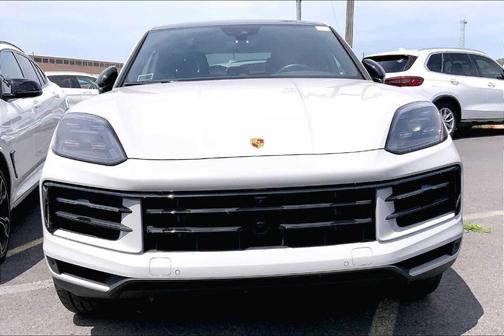 2024 Porsche Cayenne AWD