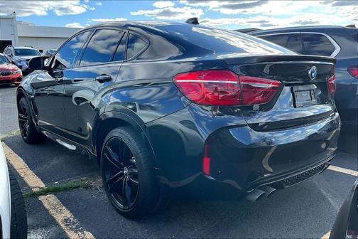 Black Sapphire Metallic 2018 BMW X6 M Base
