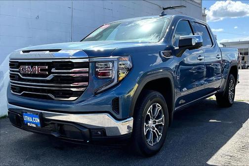 Metallic 2024 GMC Sierra 1500 SLT