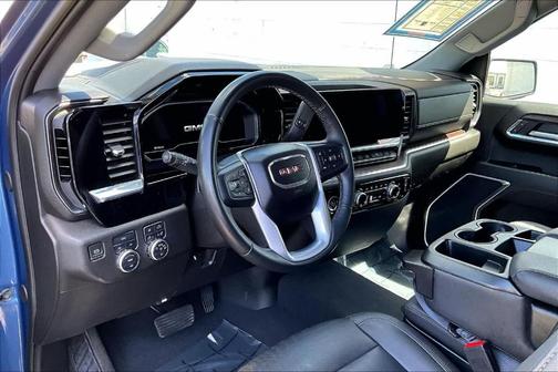 Metallic 2024 GMC Sierra 1500 SLT