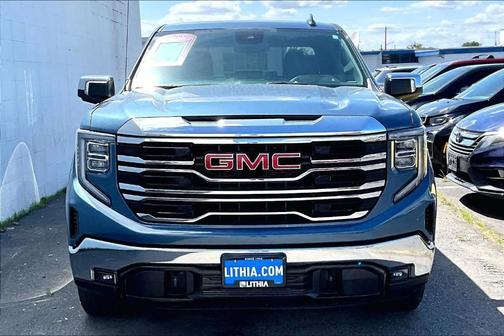 Metallic 2024 GMC Sierra 1500 SLT