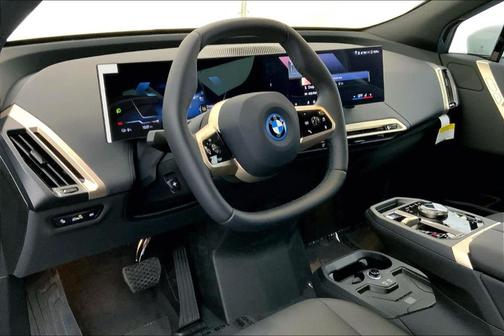 2025 BMW iX xDrive50