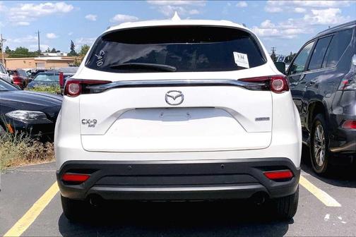 2022 Mazda CX-9 Touring Plus