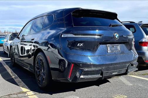 2026 BMW iX xDrive45