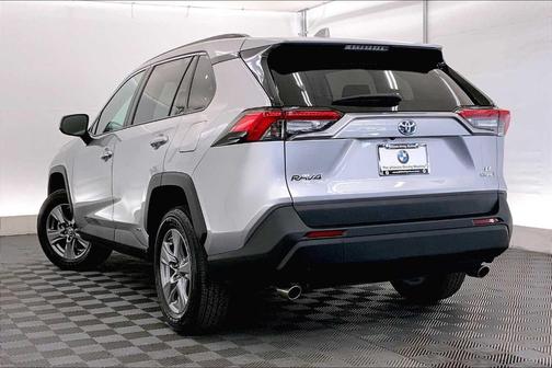 2023 Toyota RAV4 Hybrid LE
