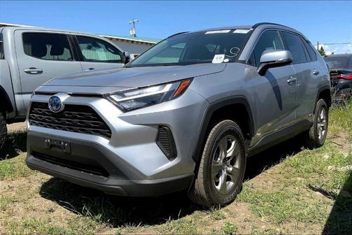 2023 Toyota RAV4 Hybrid LE