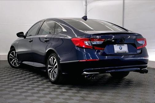 Photo 4 of 33 of 2020 Honda Accord Hybrid Touring
