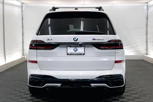 2026 BMW X7 M60i