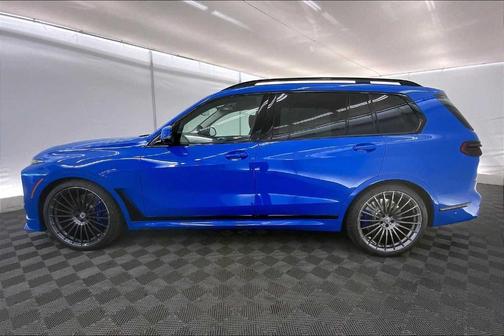 2026 BMW ALPINA XB7 Base