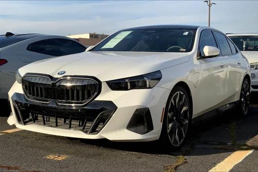 2026 BMW 550e xDrive