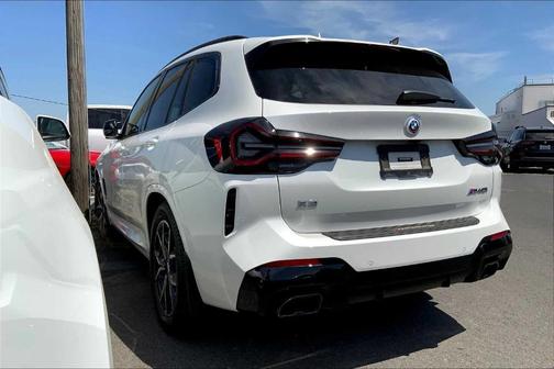 2023 BMW X3 M40i