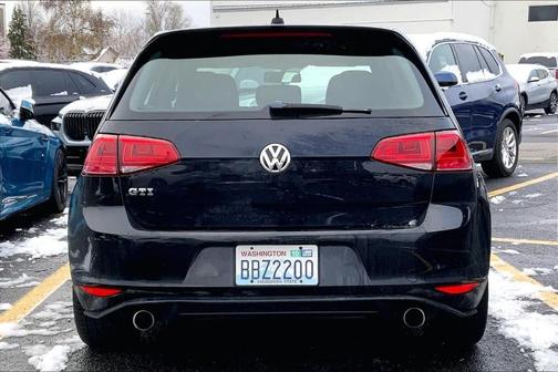 2017 Volkswagen Golf GTI S 4-Door