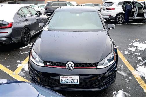 2017 Volkswagen Golf GTI S 4-Door