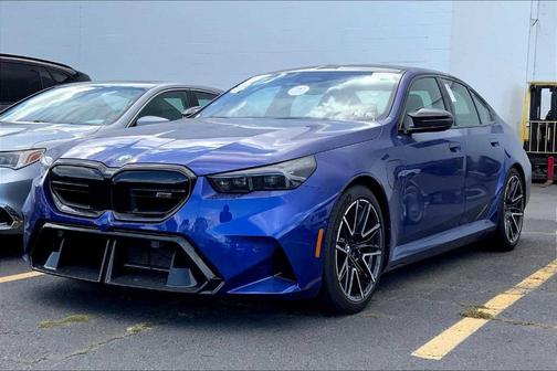 2025 BMW M5 Base