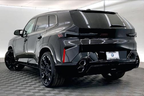 Ruby Black Metallic 2026 BMW XM LABEL