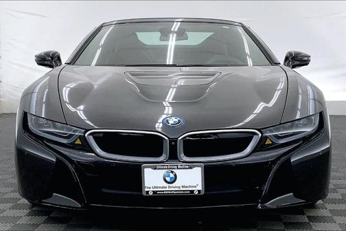 2019 BMW i8 Base