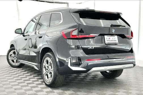 Jet Black 2025 BMW X1 xDrive28i
