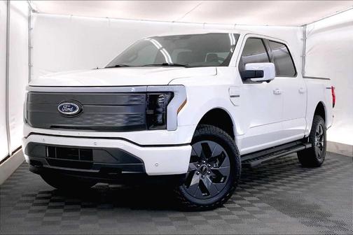 2023 Ford F-150 Lightning LARIAT