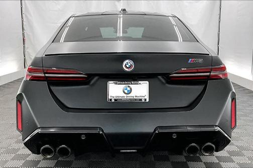Black Sapphire Metallic 2026 BMW M5 Base