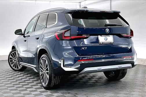 Night 2026 BMW X1 xDrive28i