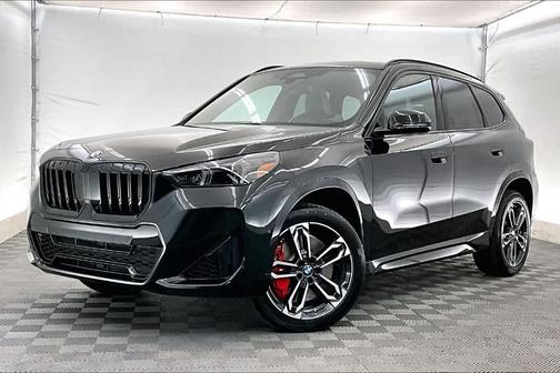Black Sapphire Metallic 2026 BMW X1 xDrive28i
