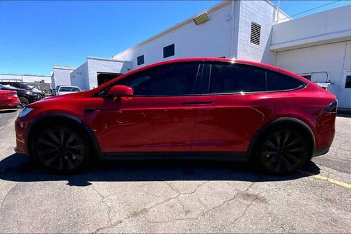 2022 Tesla Model X Plaid