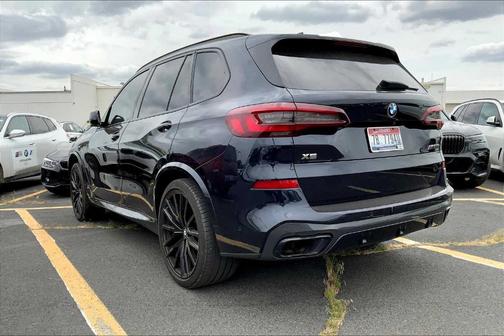 2022 BMW X5 M50i