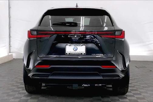 2024 Lexus NX 450h+ Luxury