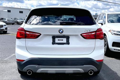 White 2018 BMW X1 xDrive28i