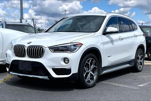 White 2018 BMW X1 xDrive28i