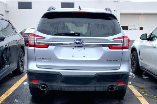 2024 Subaru Ascent Premium
